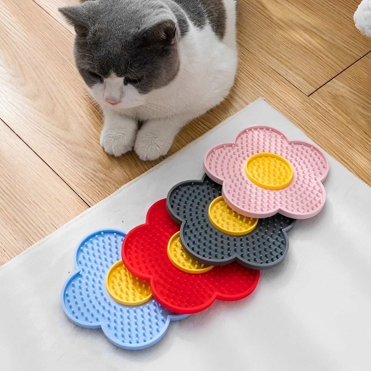 Mat Licking Pad Slow Feeder with Suction Cup Silicone Anxiety Relief